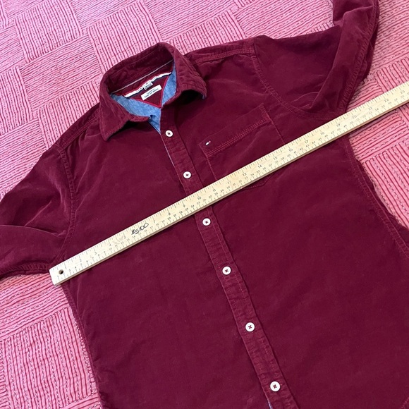 Tommy Hilfiger men’s size XS burgundy red Corduroy Shirt - Picture 13 of 15